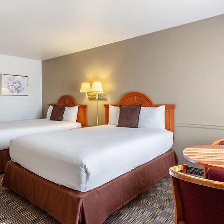 Americas Best Value Inn Бернс Екстер'єр фото
